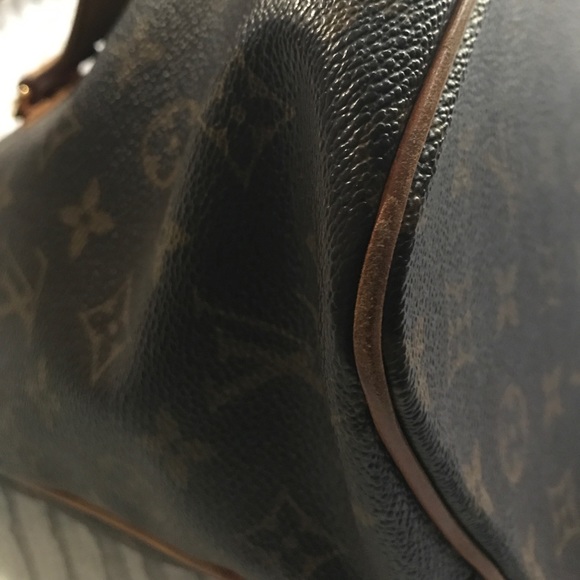 Authentic Louis Vuitton Palmero - Picture 6 of 7
