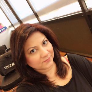 Meet your Posher, Farah