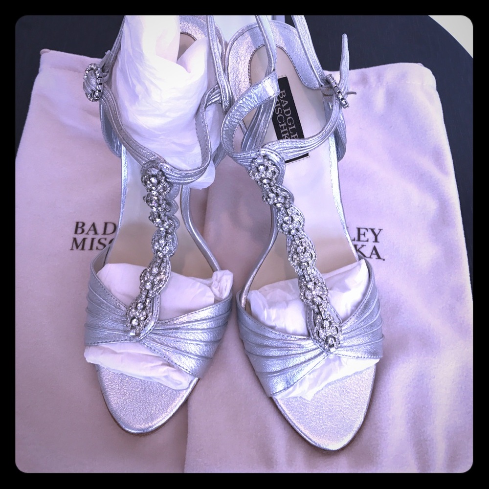 BADGLEY MISCHKA ISABELLA Silver Evening Sandals