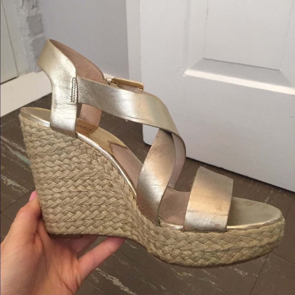 Light gold Michael Kors wedges