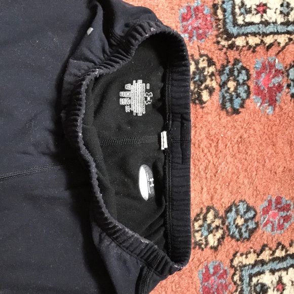 UNDER ARMOUR Leggings. Sz Small - Picture 2 of 5