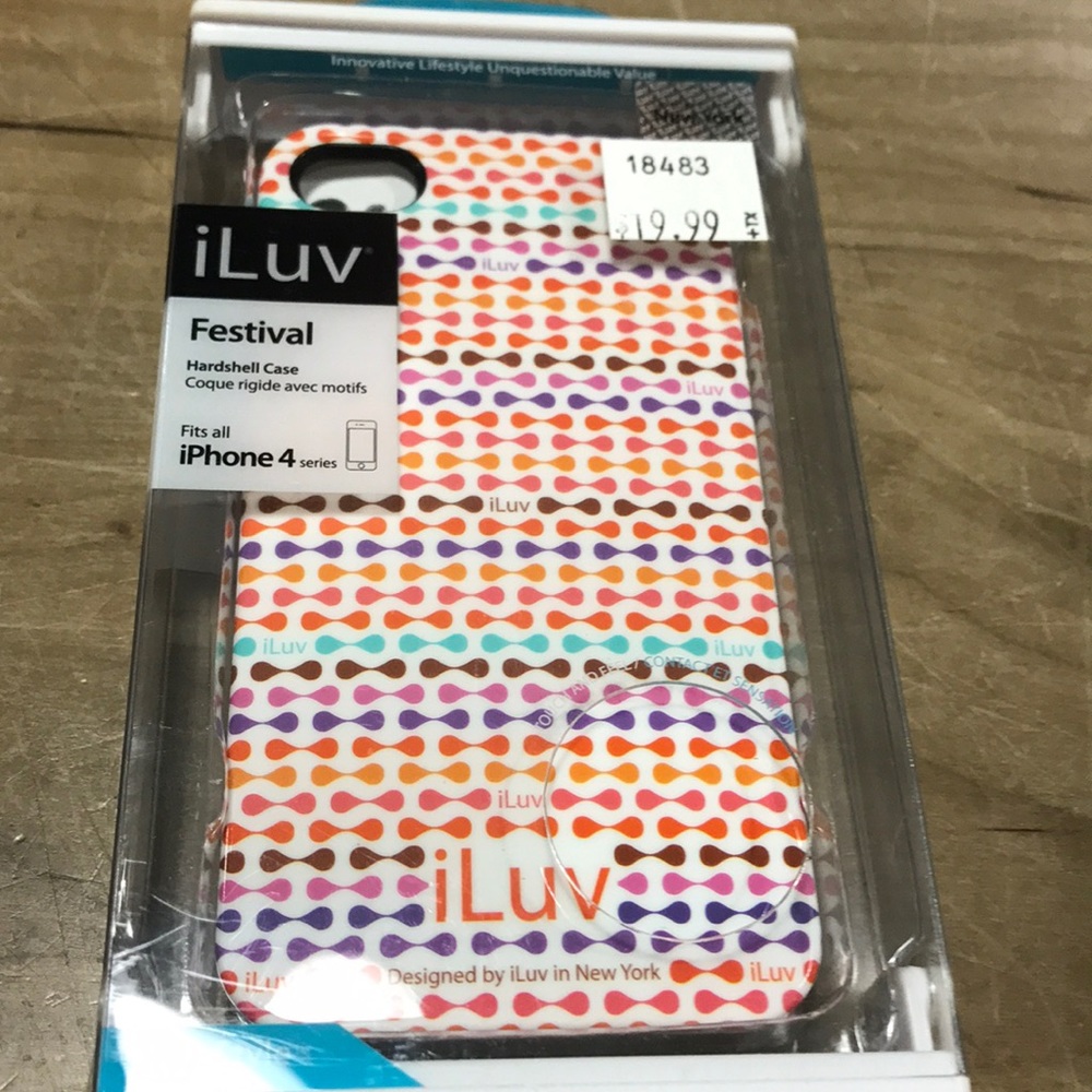 iPhone 4 case by iLuv