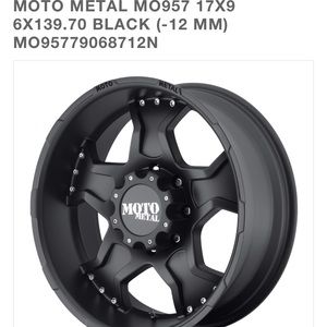 Moto Metal wheels(need new tires)