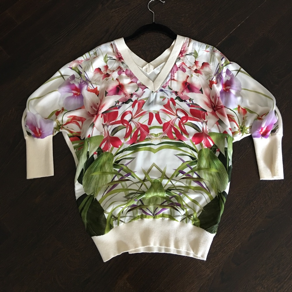 Ted Baker Floral Women's Sweater/shirt top