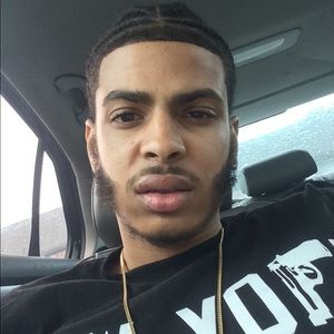 Meet your Posher, Quintin
