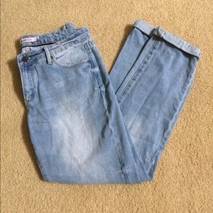 JustFab Cropped Boyfriend Jeans, light wash!