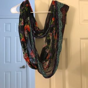 American Eagle Infinity Scarf