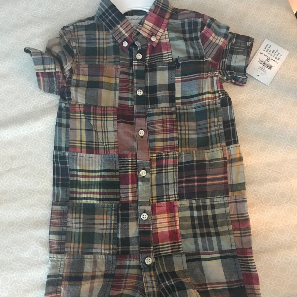 New with tag. Short sleeve boys romper 18 months