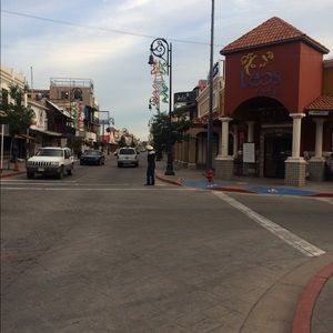 Meet your Posher, Garthan