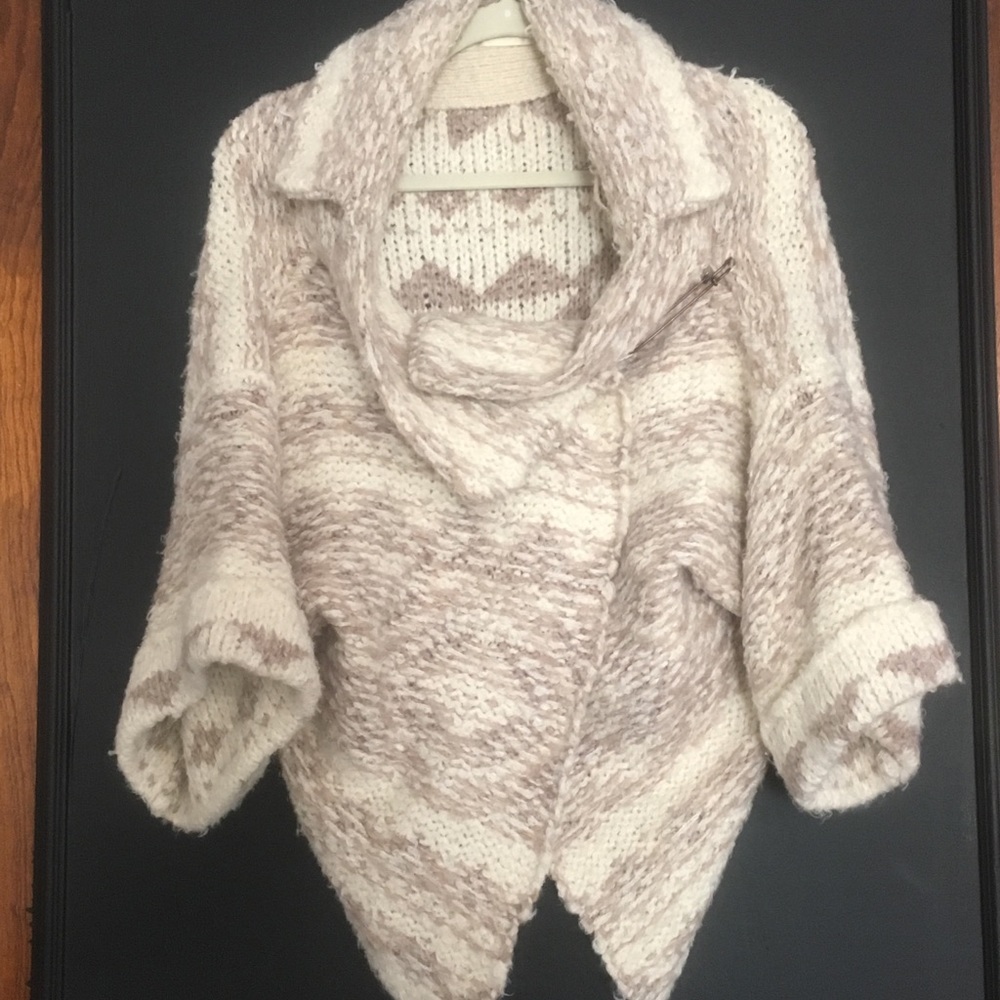 Sleeping on Snow nubby sweater