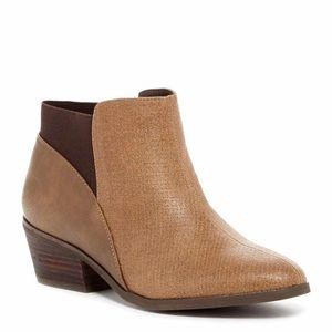 Restricted So Fine Ankle Bootie 🌿Size 8.5