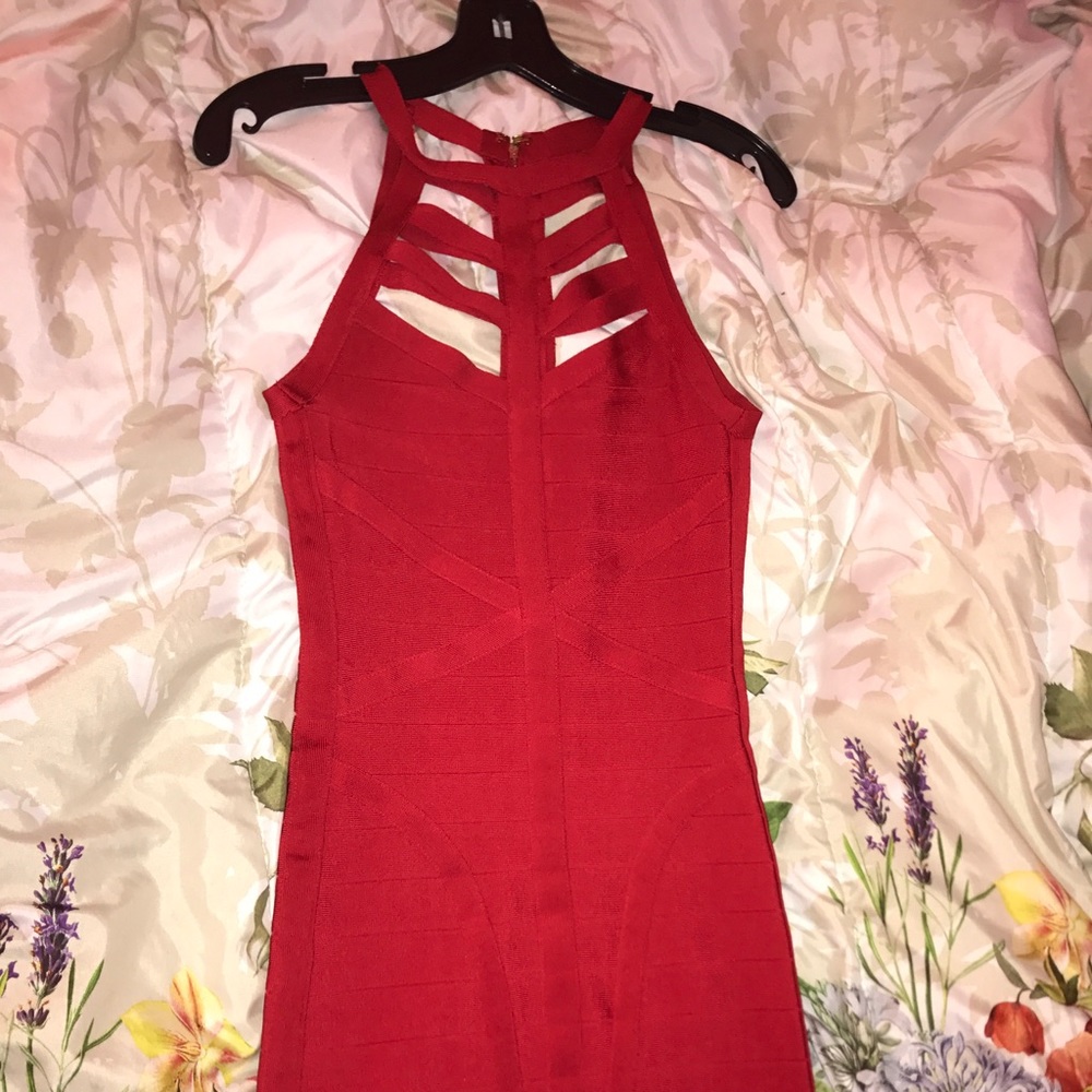Bebe dress