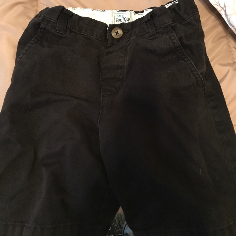 Boys black flat front shorts 4T