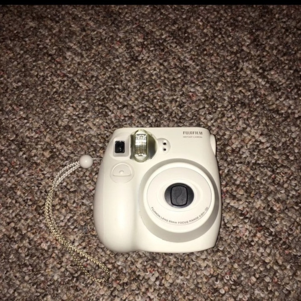 Instant Camera