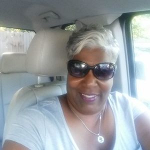 Meet your Posher, Pamela