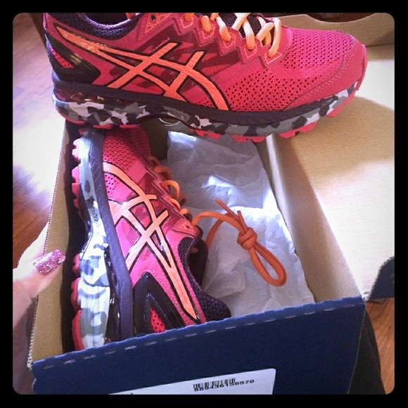 Asics Trail Running Shoe Azalea/Melon/Perfect Plum - Picture 1 of 2