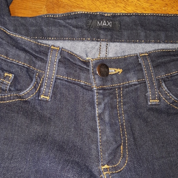 Dark wash skinny jeans - Picture 3 of 7