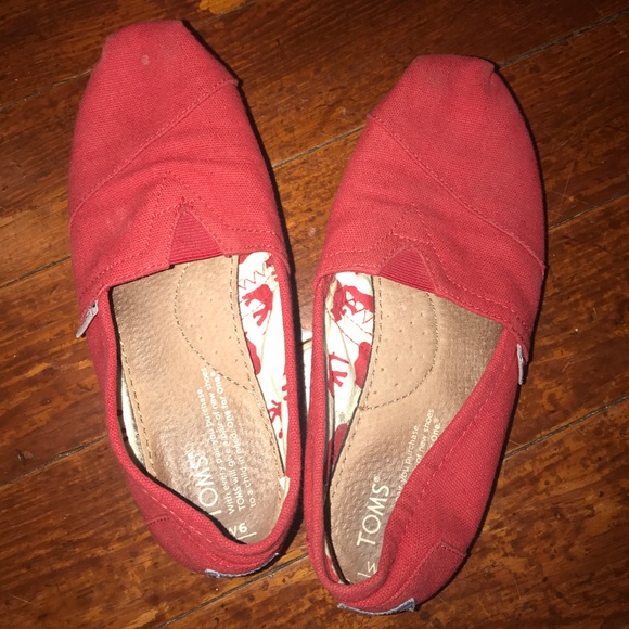 Toms Shoes - Toms