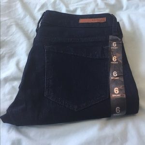 Express Stella Lowrise Legging Jeans