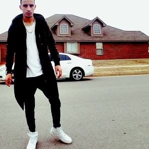 Meet your Posher, Issam