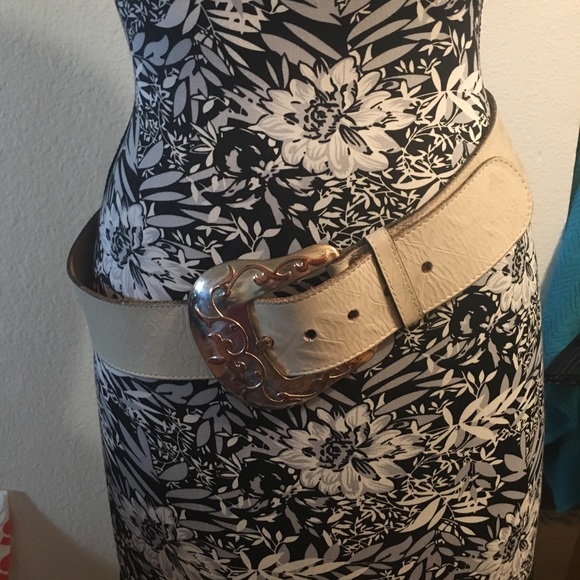 Charley stone leather belt