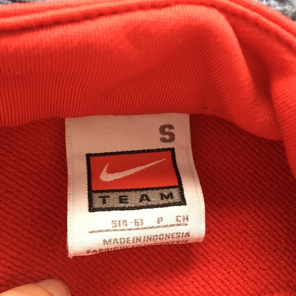 Zip ups - Picture 3 of 3