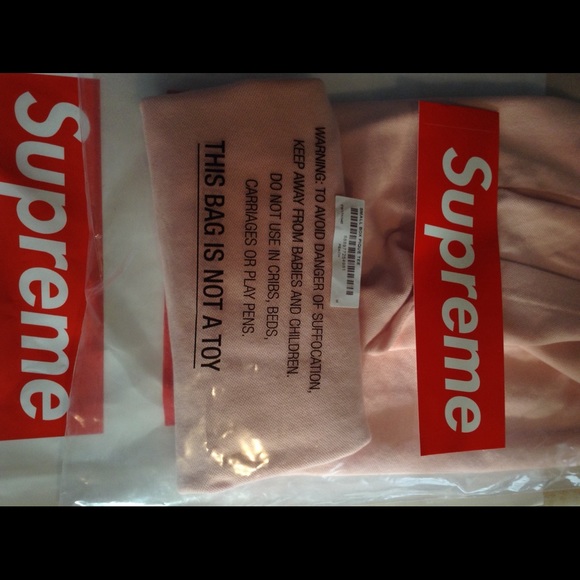 Supreme Small Box Pique Tee [M] Peach Brand New - Picture 3 of 5