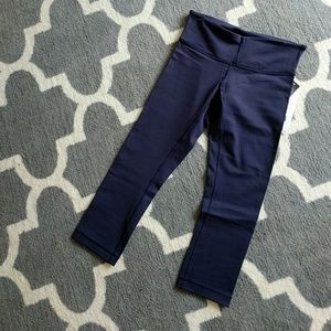 Lululemon Wunder Under Crop III Size 6