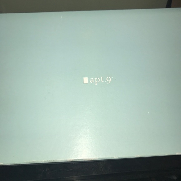 Brand New Apt 9 Heels - Picture 4 of 4