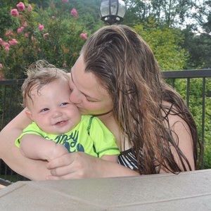 Meet your Posher, Valerie