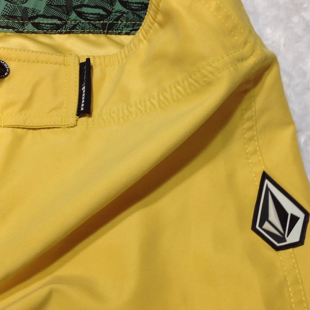 Volcom Board Men's Short Pants - image 2
