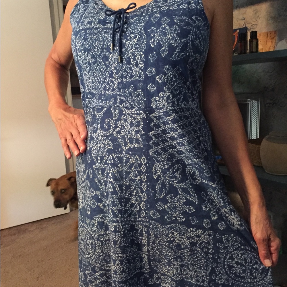 CHAPS blue print maxi dress