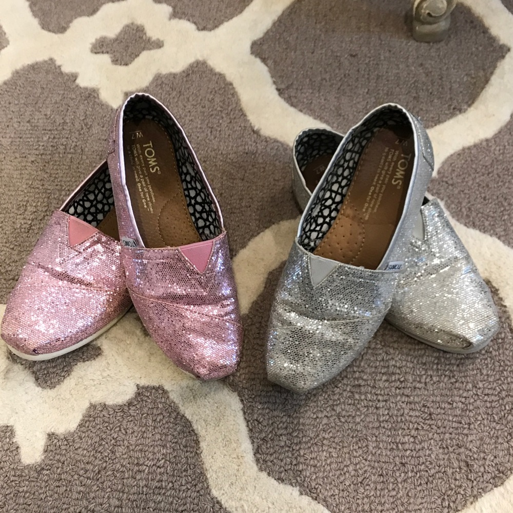 2 PAIRS! Glitter TOMS women's size 7
