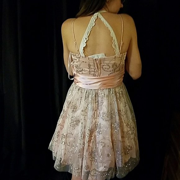 Homecoming/formal dress - Picture 2 of 4