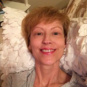 Meet your Posher, Carole