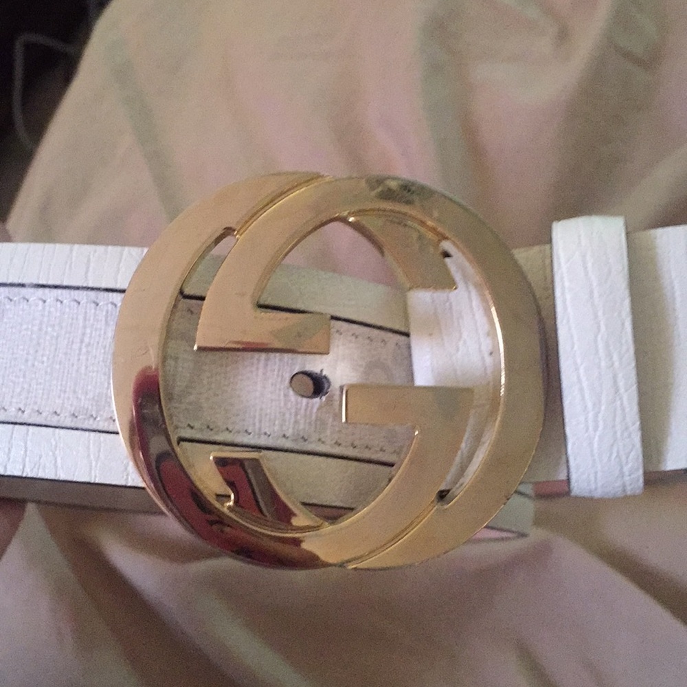Authentic Men's Gucci belt