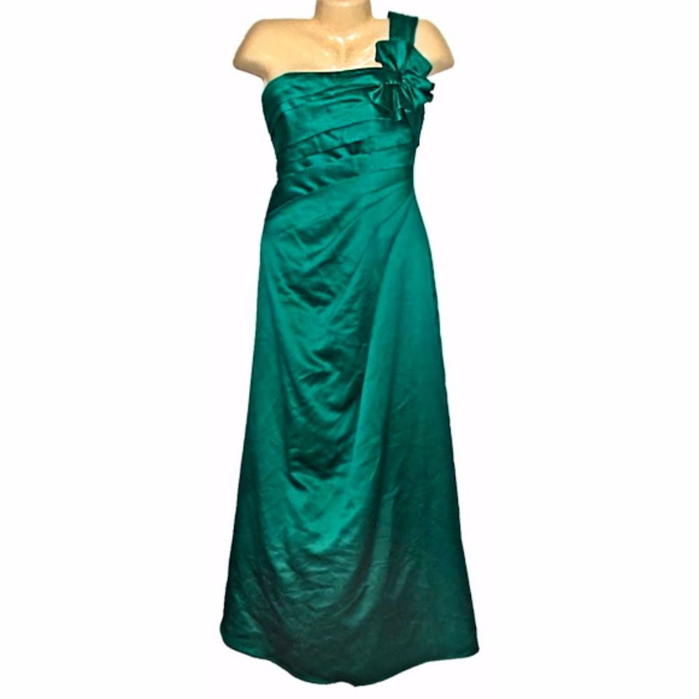 F14430 David's Bridal 1 Shoulder Formal Satin Dress