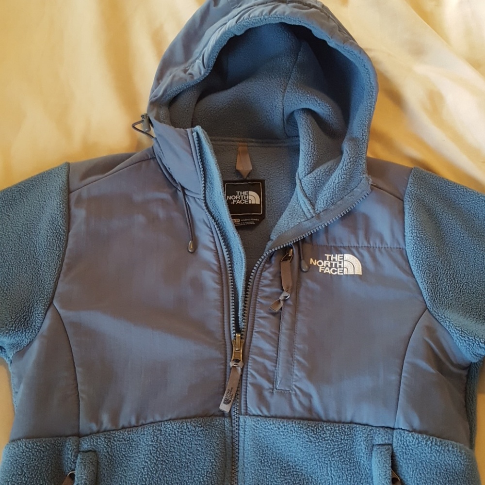 North Face Denali Powder Blue Hooded Fleece