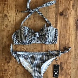 🖤NWT WILDFOX GINGHAM BIKINI🖤