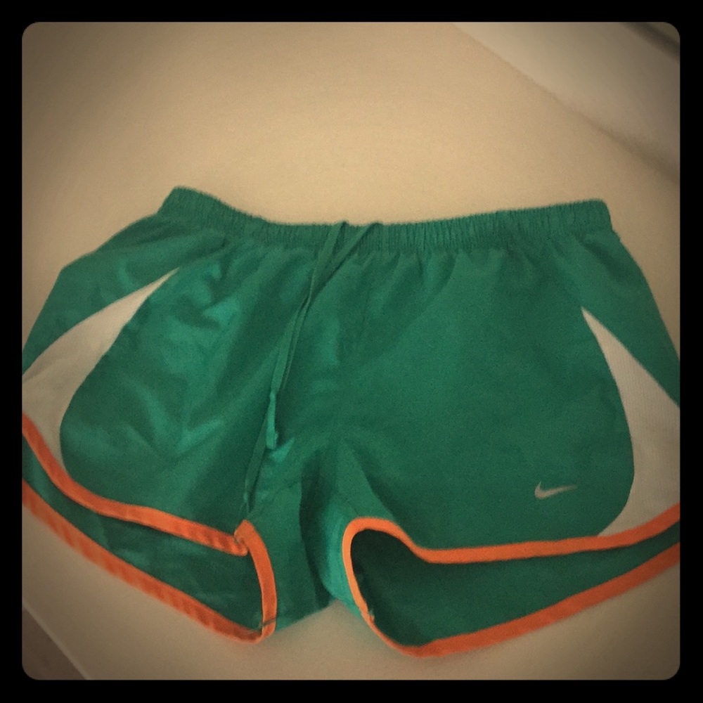 Nike running shorts woman's small