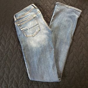 American Eagle jeans. Size 6 X-long.