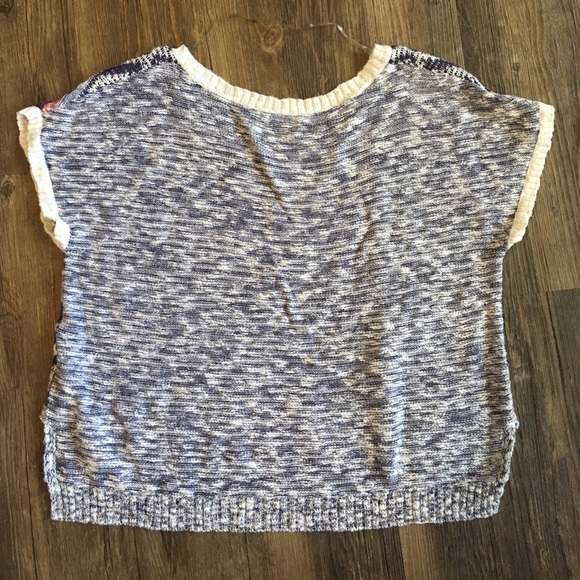 Blue knit top | Sz M - Picture 2 of 2