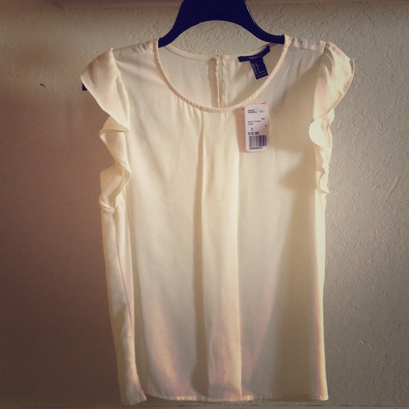 Forever 21 Tops - NWT woven top