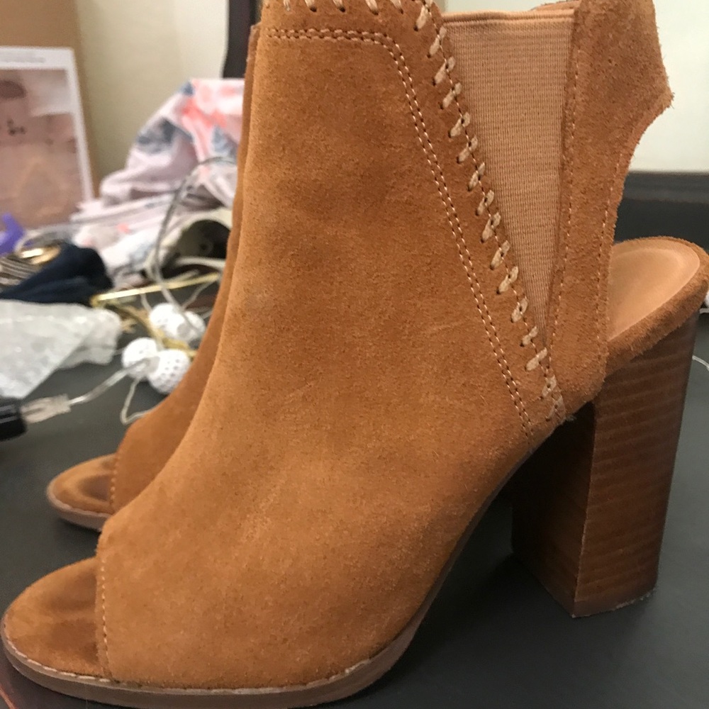 Urban outfitters heels