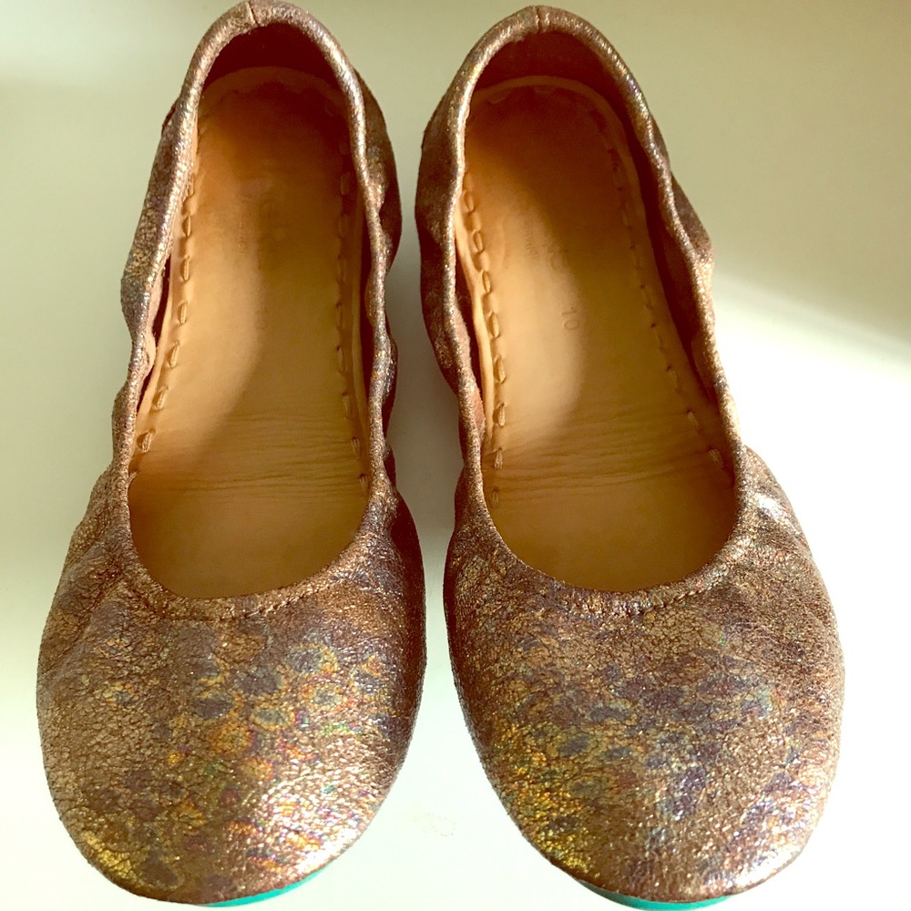 EEUC Lovestruck Tieks