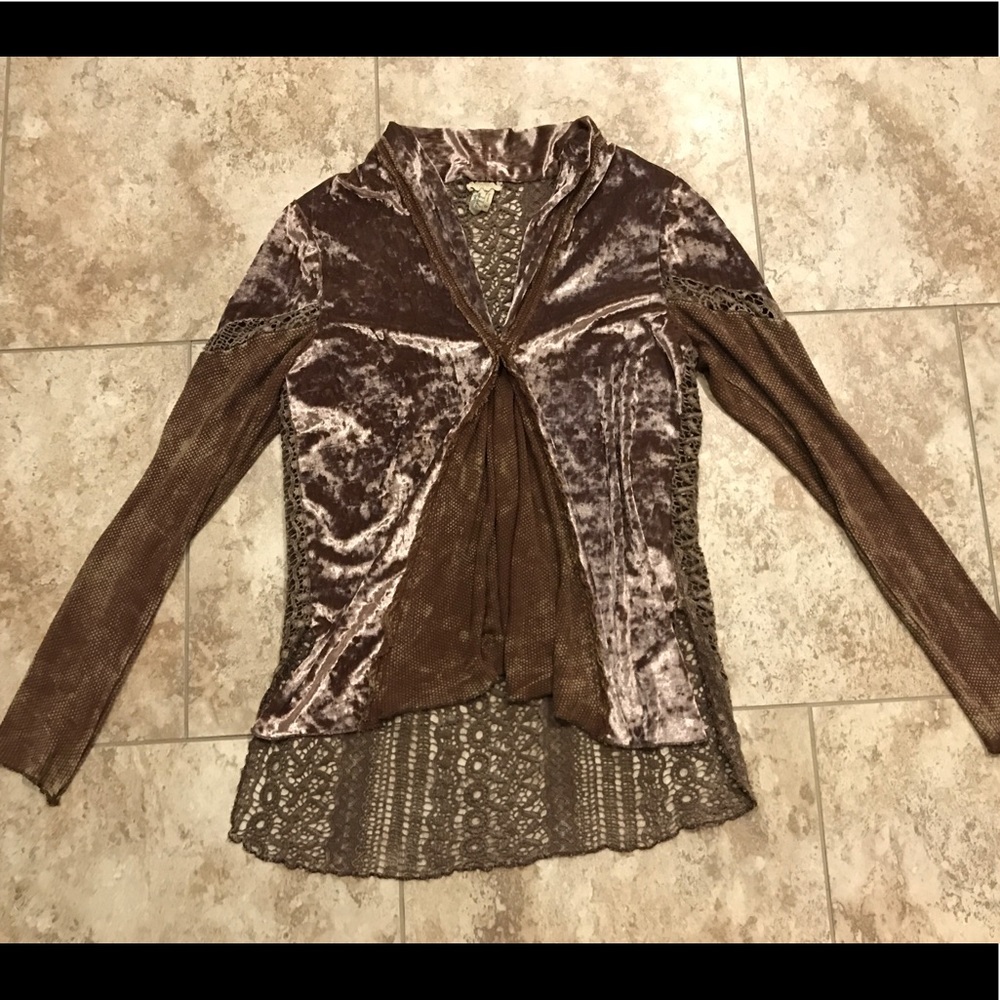 Gimmicks velvet and lace top