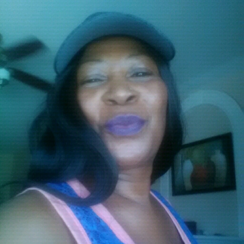 Meet your Posher, Marie