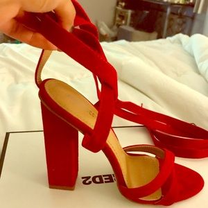 New Public Desire Red lace up Chunky Heel 8
