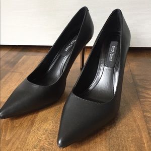 White House Black Market Pumps