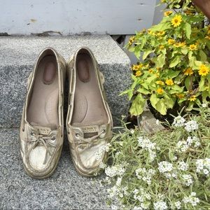 Angelfish Gold Sperrys